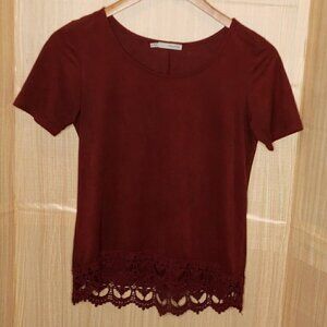 Maurices Womens Dark Red Short Sleeve Suede Feel Top Lace Trim Small
